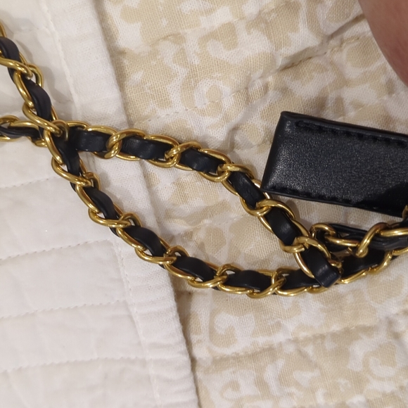 Faux leather fanny pack - Picture 5 of 8